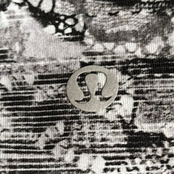 Lululemon Wunder Under High-Rise 7/8 Tight Size 8 *Full-On Luxtreme 25" - Picture 10 of 14